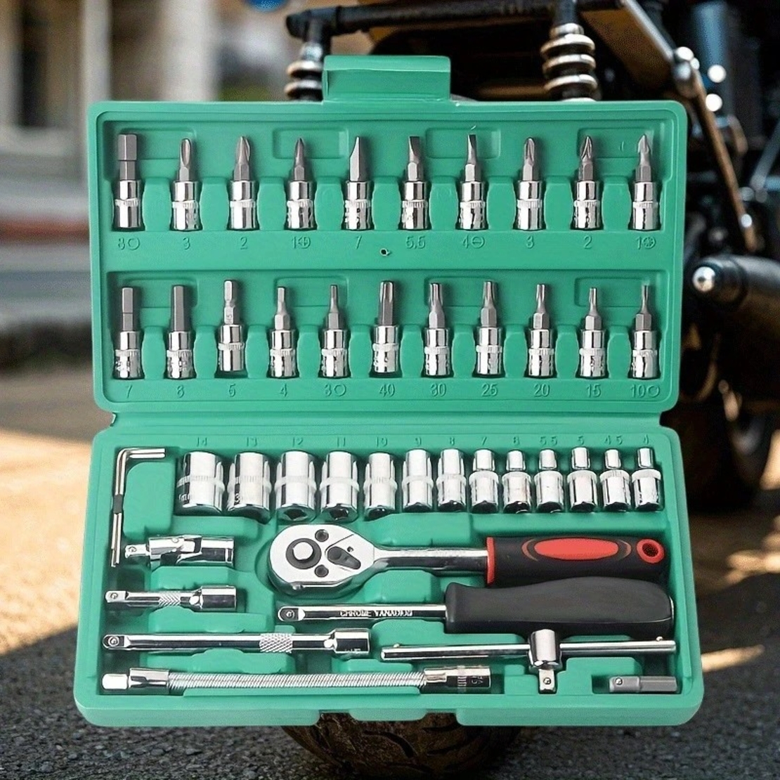 Chei tubulare Set 46 de Piese, Flippy, Trusa Scule de Reparatii Auto, Prelungitoare Rigid si Flexibil, Articulatie Cardanica, Antrenor de Forta Glisant, Adaptoare, Maner pentru Surubelnita, 23 x 12 x 4 cm, 1.9 kg, Cutie Verde