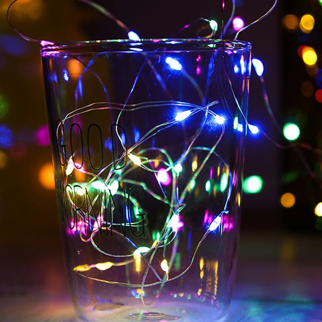 Instalatie Craciun, 5 metri, 50 LED-uri, cu Baterii si Telecomanda cu 8 functii, Multicolor, Flippy