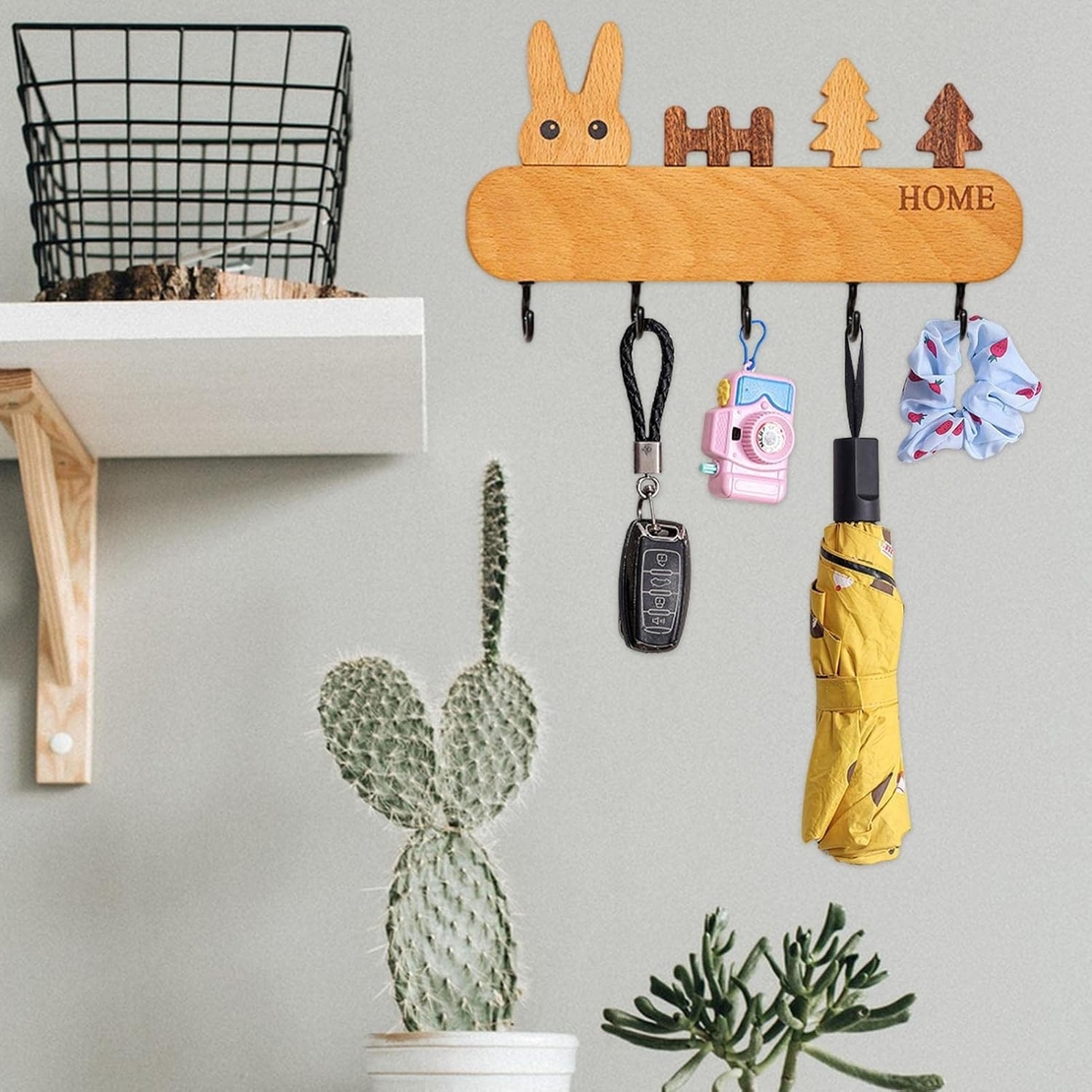 Suport pentru Chei, Flippy, din Lemn, Aplicare fara Perforare, Adeziv Inclus, 5 Carlige Negre, Model Iepure, Greutate Suportata 5 kg, 13.5 x 22 cm, Maro