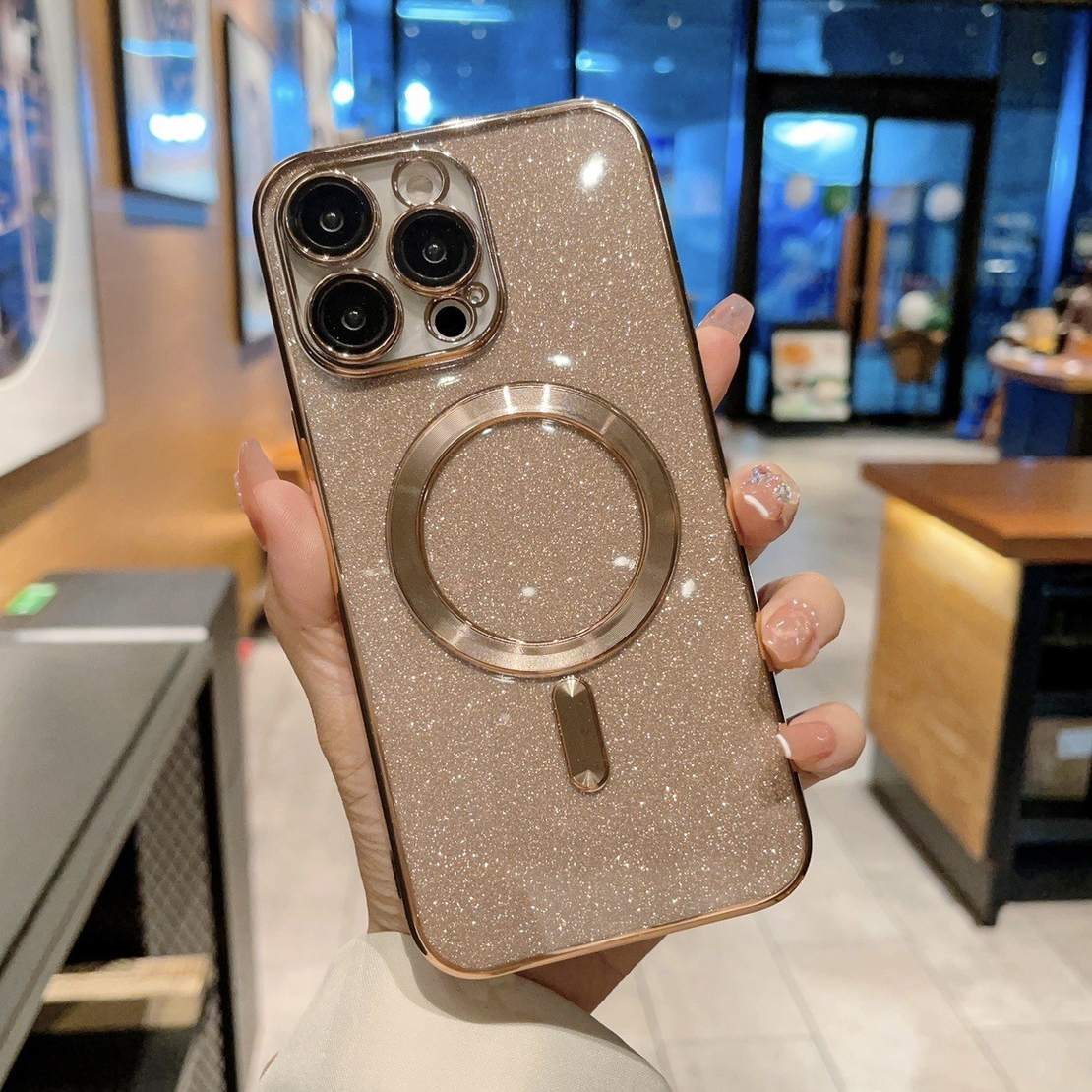 Husa de Protectie 2 in 1, Flippy, pentru iPhone 15, Glitter Chrome Magsafe, din TPU, Magnetica, cu Protectie Lentila, Auriu