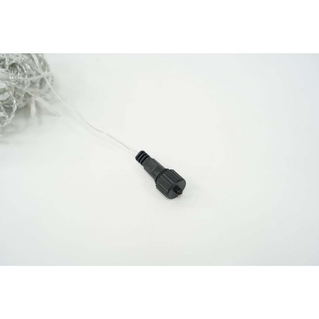 Sectiune Instalatie de Craciun, Flippy®, Tip Turturi, Fara Alimentator, 5m, 143 LED-uri, 8 Jocuri de Lumini, Fir Transparent, Lumina Multicolora, IP44, Interconectabila