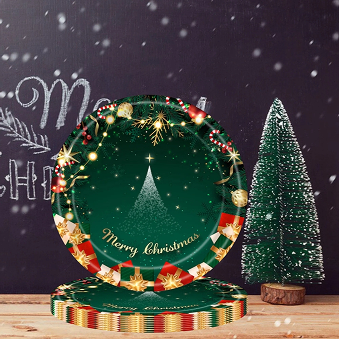 Set 16 Farfurii de Unica Folosinta, Flippy, Model Brad de Craciun Merry Christmas, Tematica Craciun, 18 cm, Verde