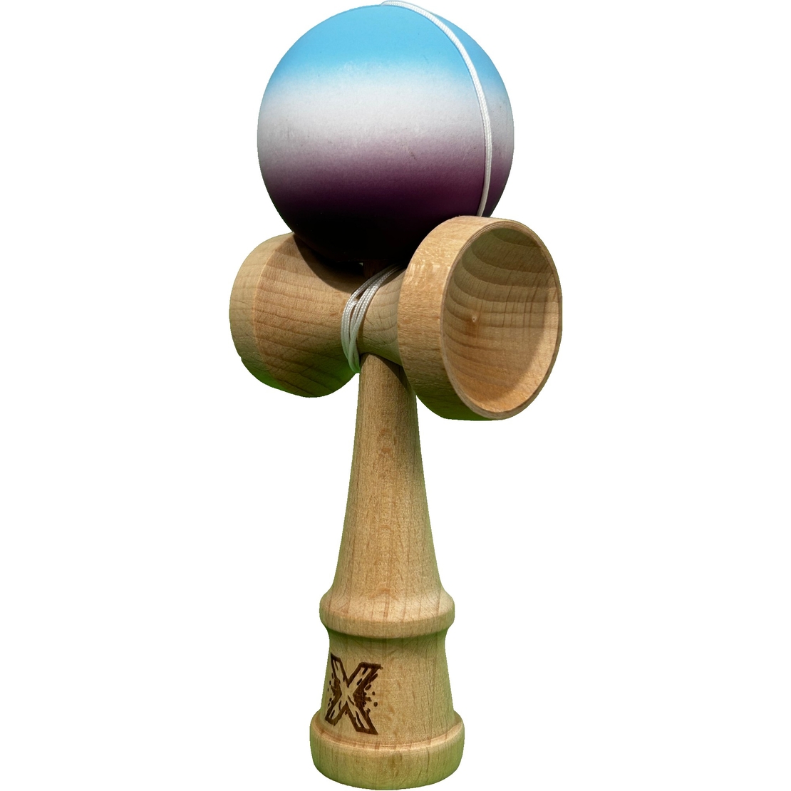 Jucarie Interactiva Kendama X Profesionala, Flippy, din Lemn cu Bila cu Invelis din Cauciuc, 18 cm, Joc de Indemanare pentru Copii si Adulti, Gradient Albastru Alb Mov