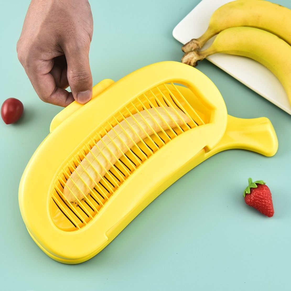 Feliator Multifunctional pentru Alimente, Flippy, Model Banana, pentru Legume si Fructe, Accesoriu pentru Bucatarie, 28.8x18.3 cm, Galben