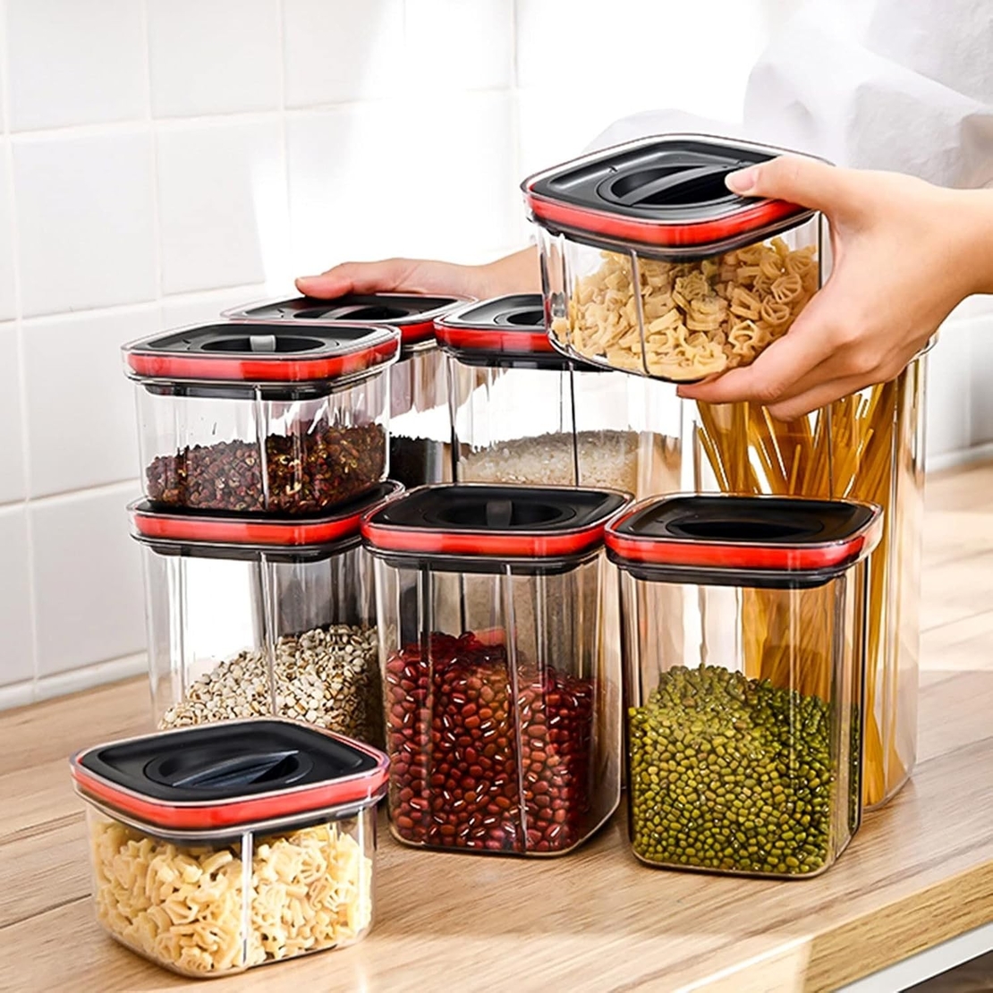 Cutii de Depozitare Alimente, Flippy, Set din 5 Cuti de tip Container, Recipiente pentru Cereale in Bucatarie,  Transparente cu Capac Negru
