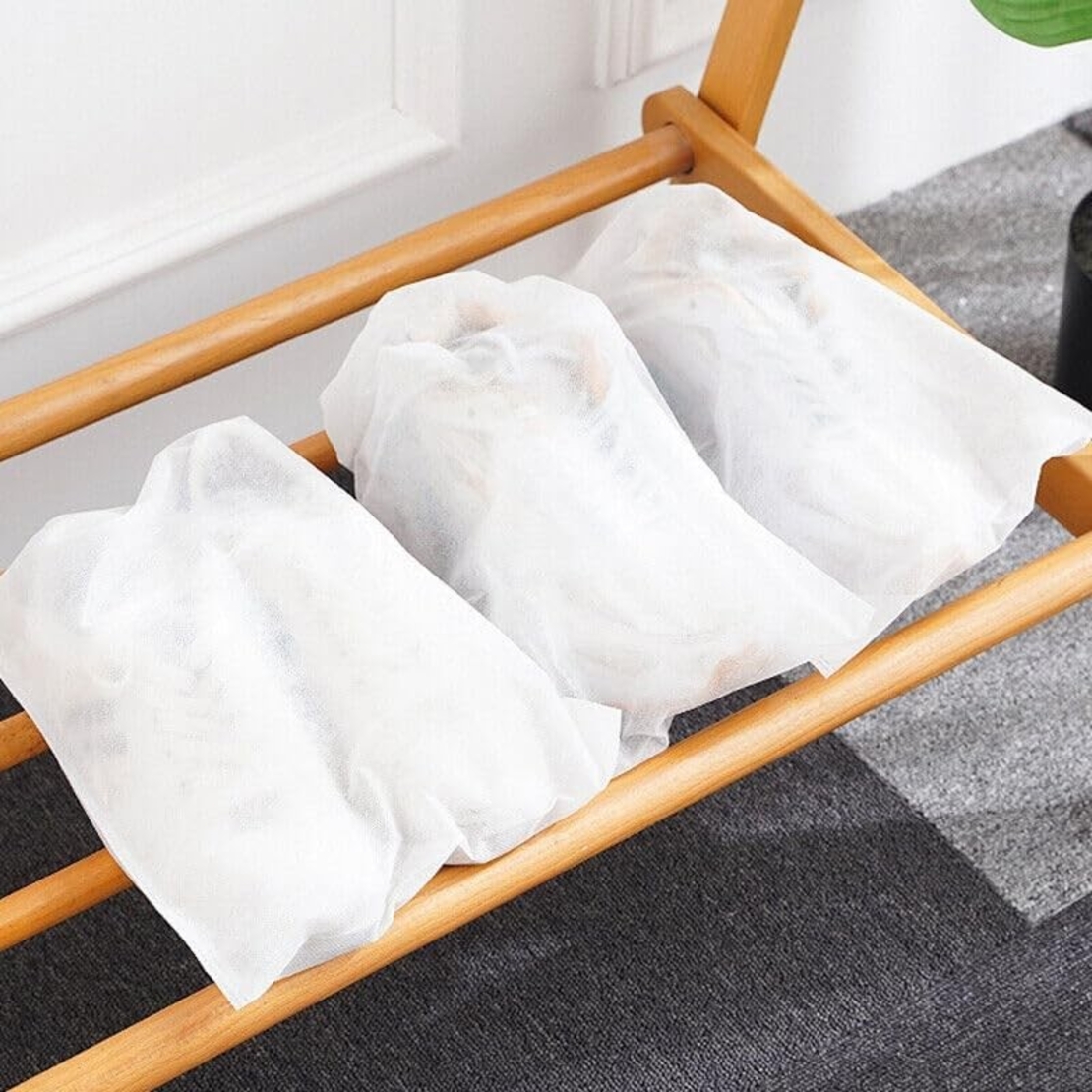 Set 50 de Saci de Depozitare Incaltaminte, Flippy, de Protectie, pentru Voiaj, Netesut, Rezistenti la Praf, Protectie Solara, Anti-Ingalbenire, 38x24 cm, Marime Mica, Transparent