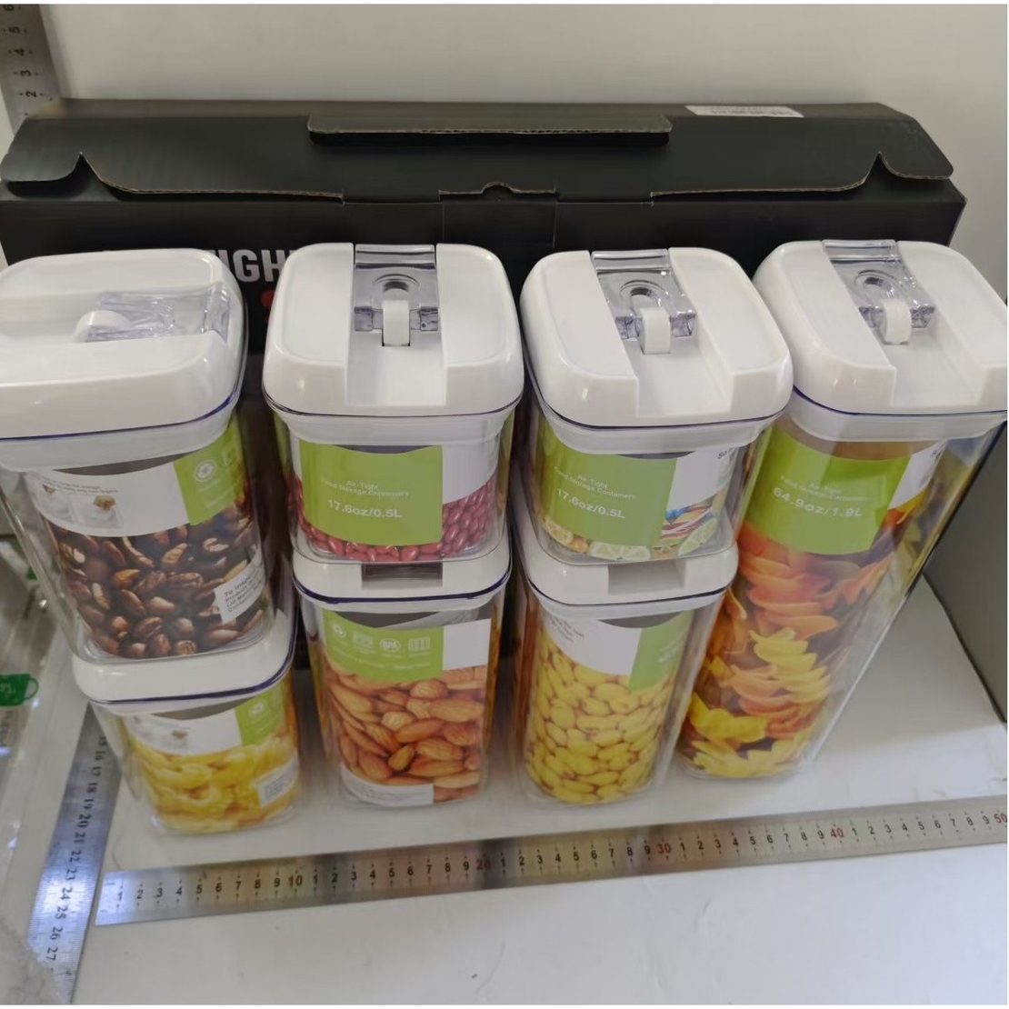 Set 7 Recipiente din Plastic, Flippy, pentru Alimente/Obiecte, Inchidere Ermetica, 2 x 0.5l, 2 x 0.8l, 2 x 1.2l, 1 x 1.9 l, Capac Alb, Transparent