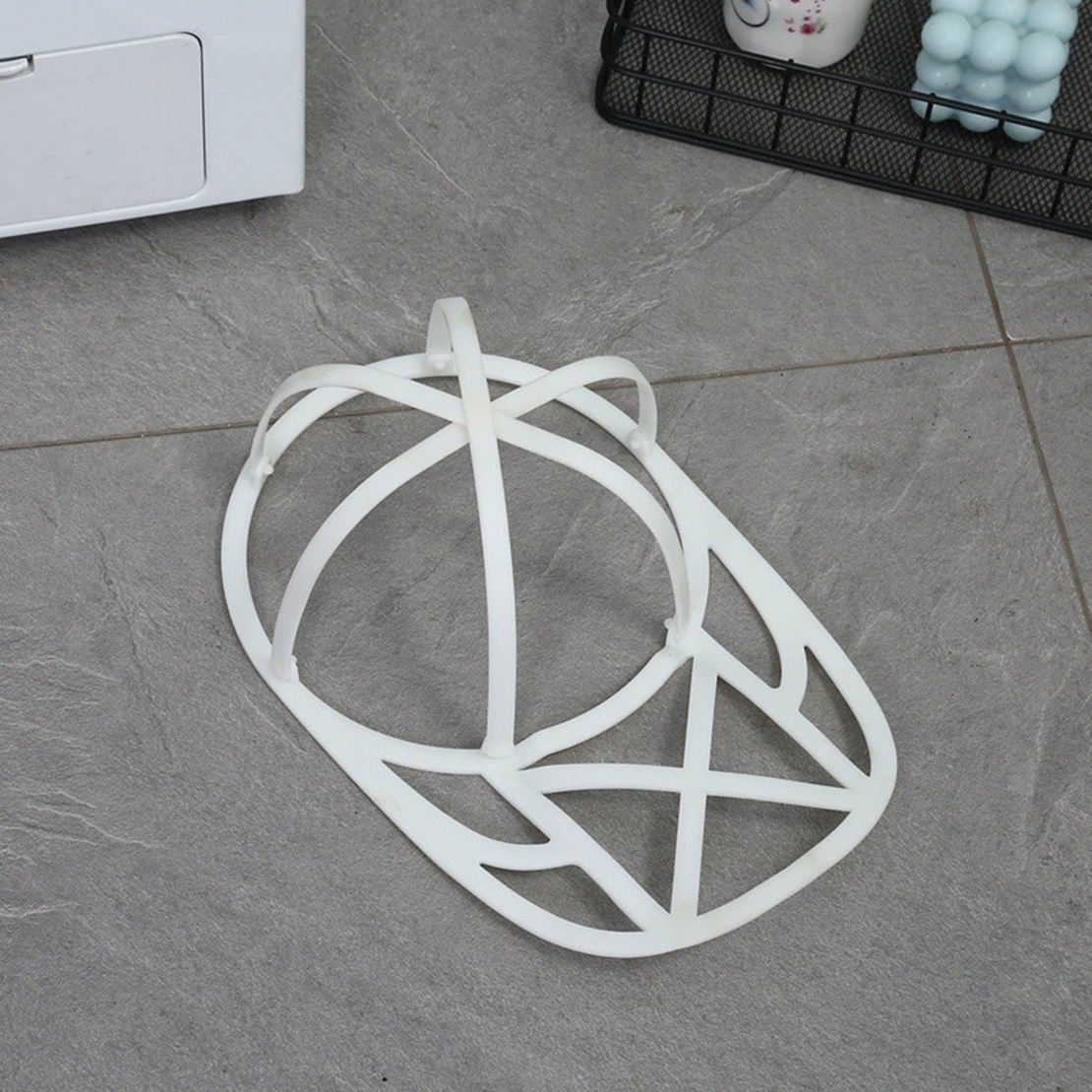 Husa de Spalare Sapca, Flippy, pentru Masina de Spalat, din Poliester, Circumferinta 53 cm, cu Fermoar, cu Suport Sapca, Alb/Albastru