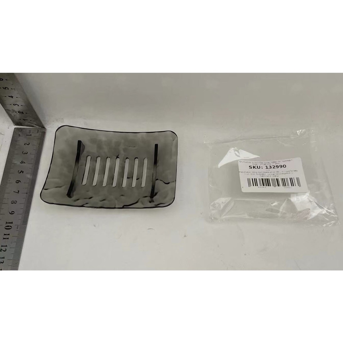 Savoniera din Plastic Flippy, 11 x 8 cm, cu Scurgere Apa, Design Modern, Gri