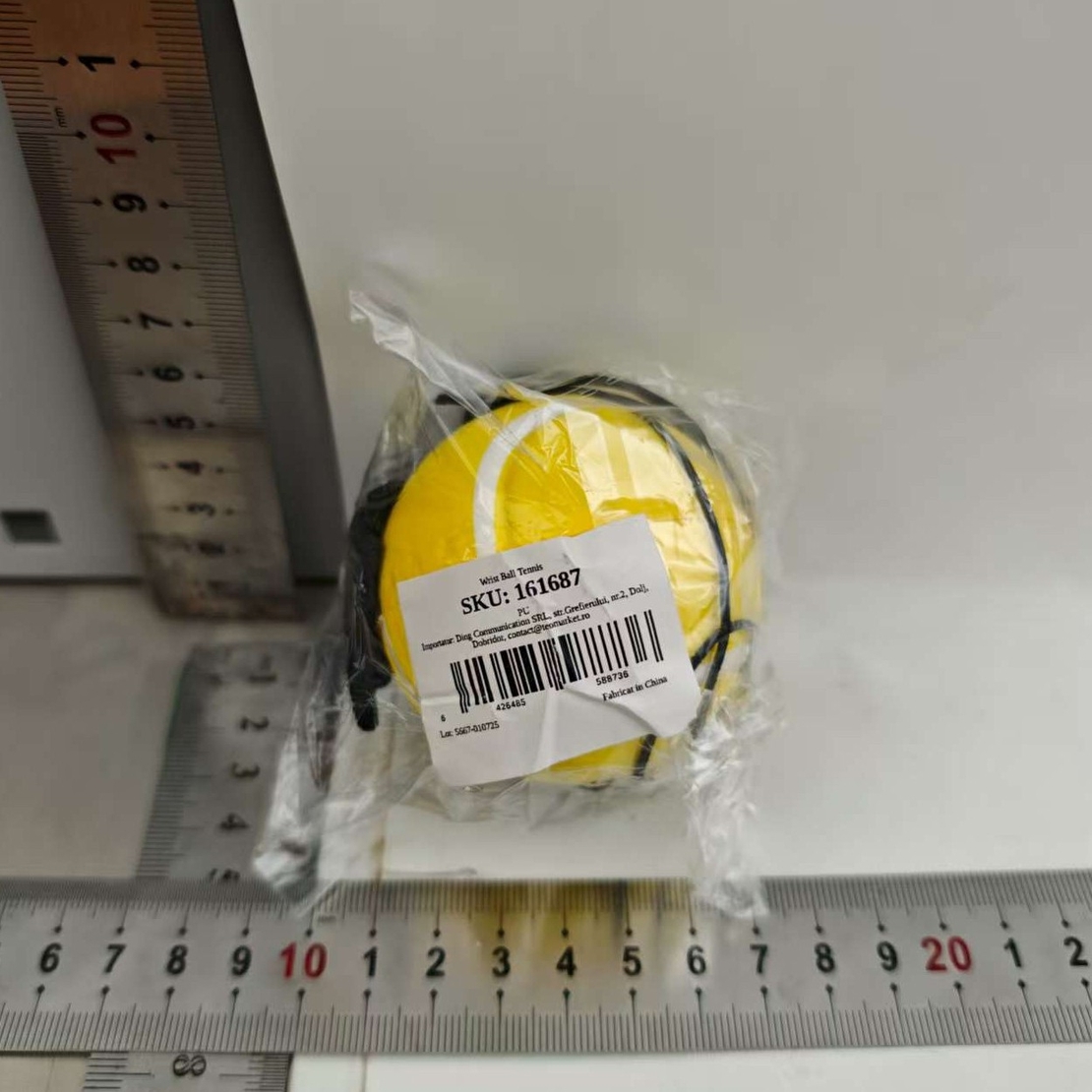 Minge Saltareata Hiperelastica, Flippy, Model Minge de Tenis cu Fixare de Mana, Space Moon Ball foarte Elastica, Antistress pentru Copii, Diametru 66 mm, Galben