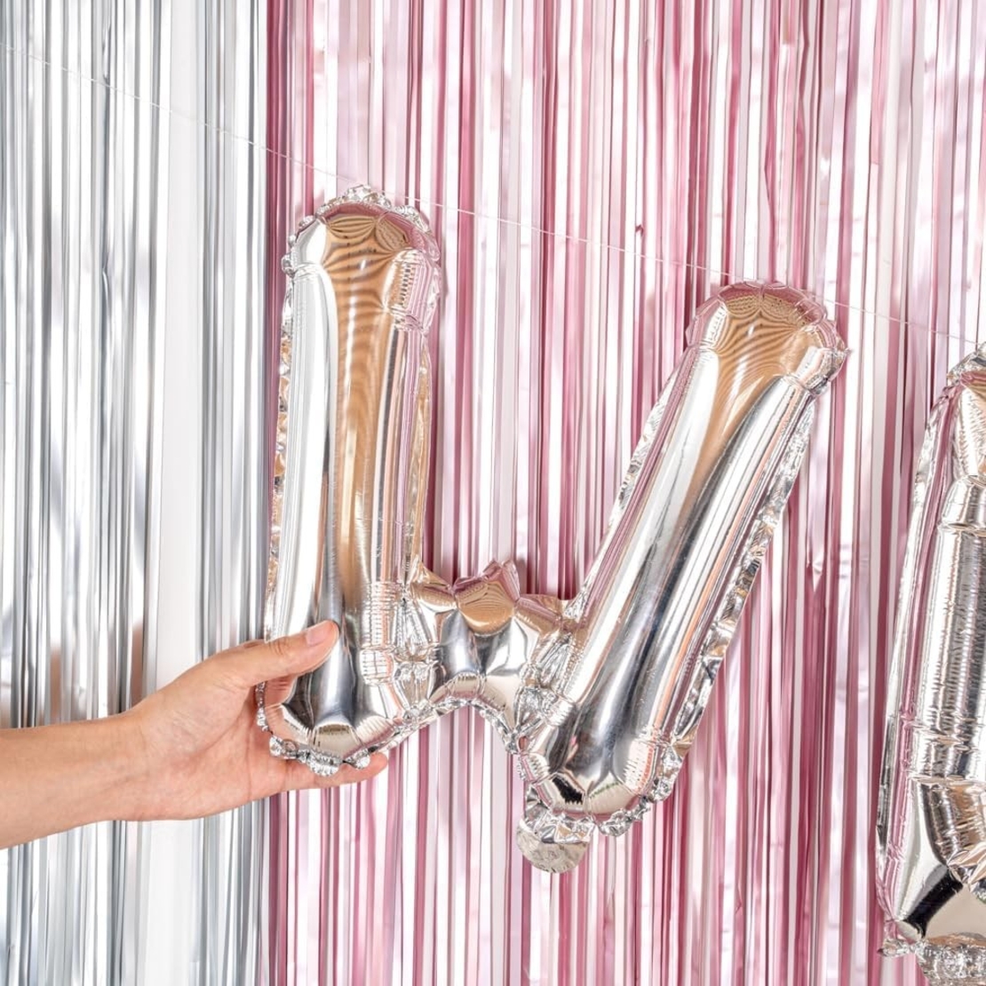 Balon Folie Metalizata Litera W, Flippy, 80 cm, Umflati cu Heliu sau Aer, Ambalaj Individual, Pai inclus, Argintiu