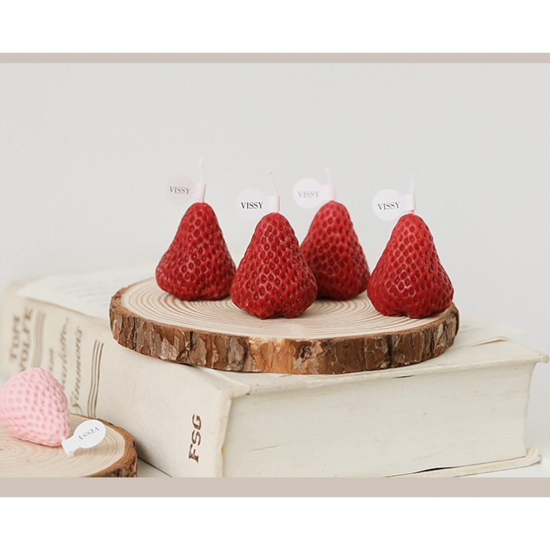 Set 9 Lumanari Parfumate, Flippy, Model Capsunici, Ardere 30 min, 117g, 9.3 x 9.3 x 3.8 cm, Rosu