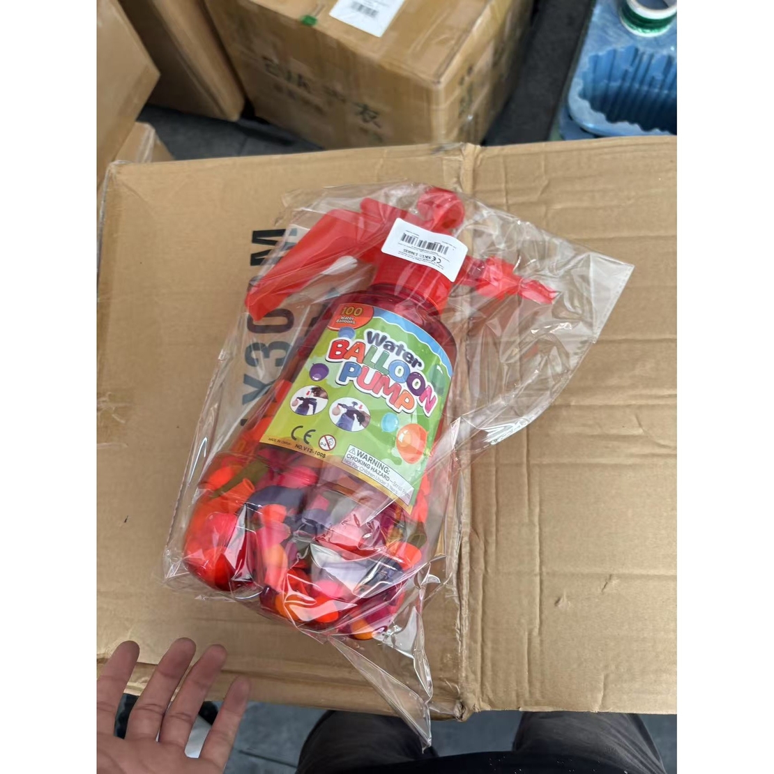 Set 300 de Baloane cu Apa, Flippy, Rezervor de Apa de Umplut, 1.5L, Autosigilate, 34 x 27 x 10 cm, Multicolor