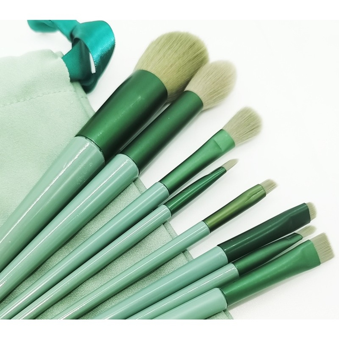 Set 13 pensule pentru machiaj, Flippy, super soft, makeup profesional/incepatori, verde