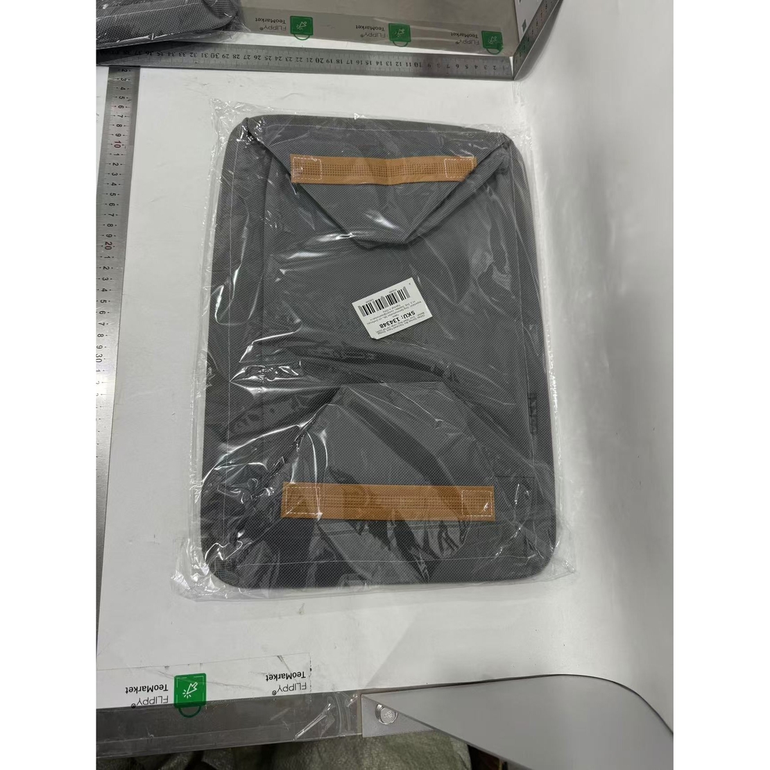 Cutie Depozitare Flippy, pentru Haine, lucruri, din Textil cu Cadru Metalic, Manere Laterale, forma Dreptunghiulara, 42 x 28 x 25 cm, volum 29 L, Gri