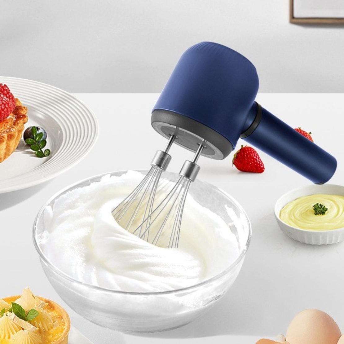 Mixer Electric fara Fir, Flippy, Mixer pentru Oua Smantana Frisca, Maner Plastic, Usor de Utilizat si Depozitat, 20 x 8.5 x 14.5 cm, Albastru Inchis