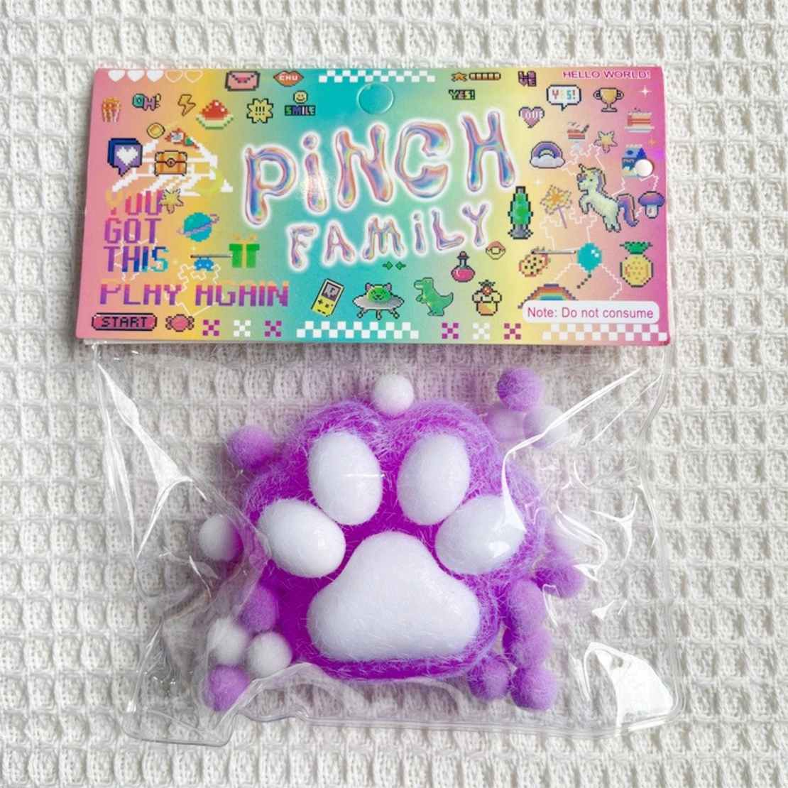 Jucarie Antistres Squishy, Flippy, cu Revenire Lenta, Squeeze Pinch Family, Model Labuta de Pisica Pufoasa, 6x6 cm, 72g, Ambalaj Transparent, Mov-Alb