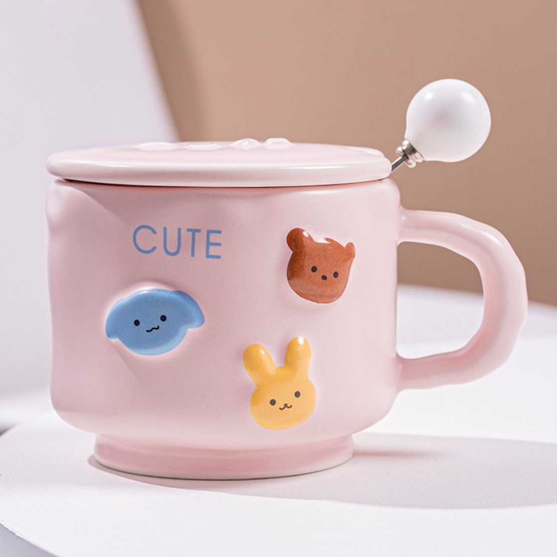 Cana ceramica, Flippy, din Portelan, print Figurine Animalute, Cana penru Copii, Model CUTE, Cana cu Lingura si Capac, Ceasca pentru Cafea, Ceai, 400ml Roz