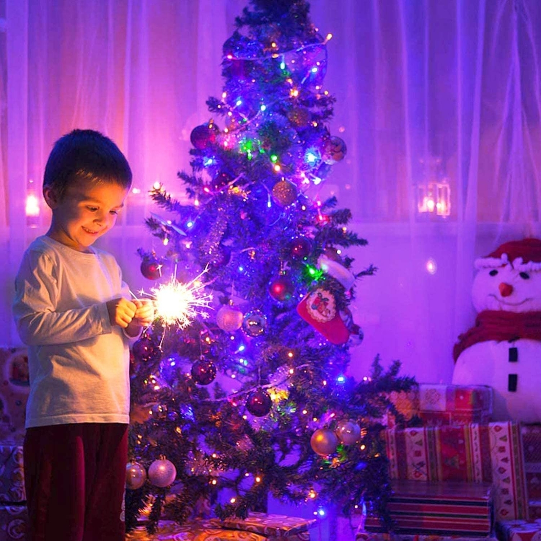 Instalatie Craciun, 65 m, 650 Led-uri ,Liniara, Multicolor, 8 jocuri de lumini, Transformator cu telecomanda, Interconectabila, Prelungitor 3 m inclus, Fir Transparent, Flippy