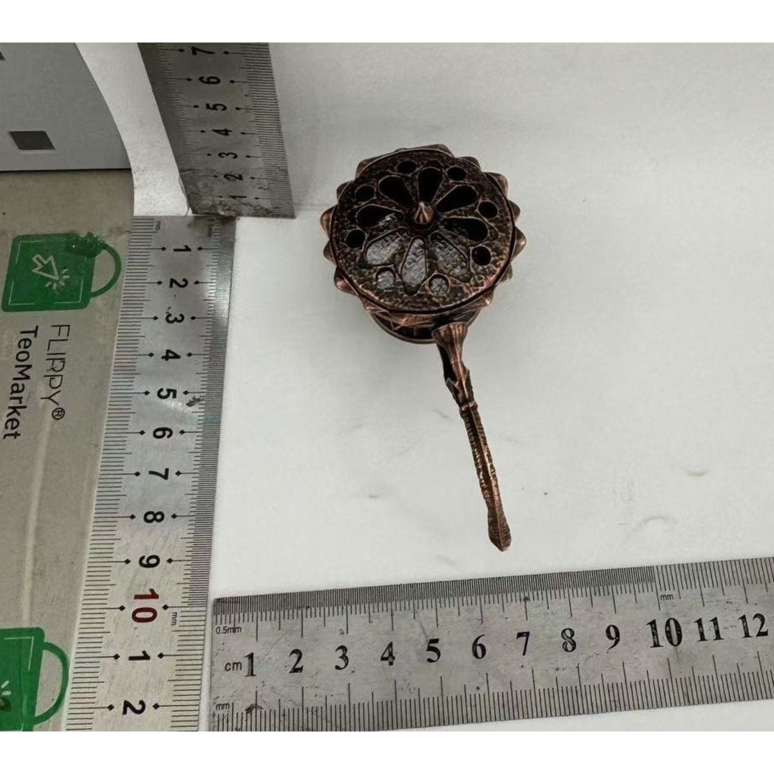 Suport de Tamaiat, Flippy, din Aliaj de Zinc, Model Lotus, Ignifug, 9.7 x 4.8 x 4.7 cm, Cupru