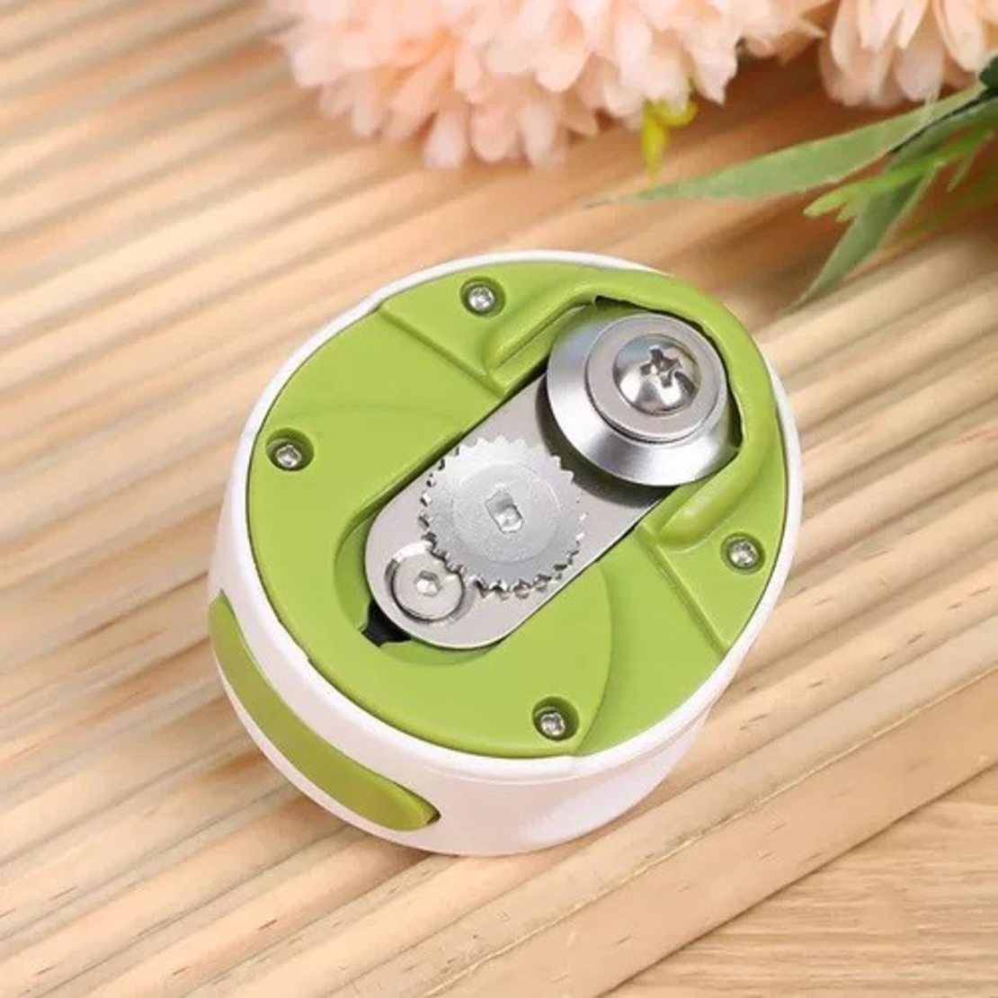 Desfacator Manual de Conserve si Sticle, Flippy, 6.8 x 4.8 cm, din ABS + Otel, Verde/Alb