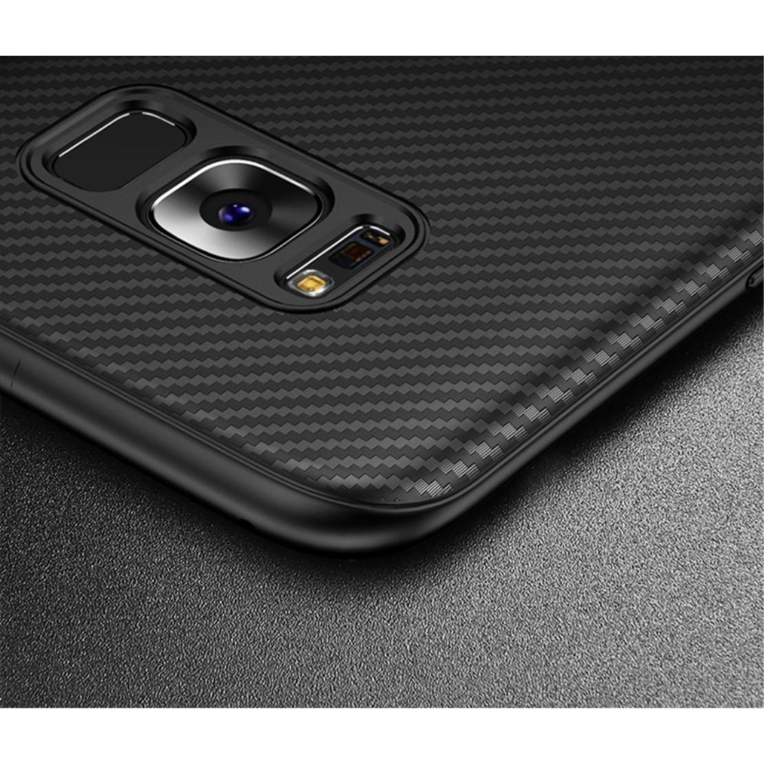 Husa Samsung Galaxy S8 IPAKY Carbon Fiber Negru