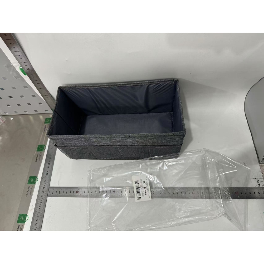 Cutie Depozitare cu Cadru Metalic, Flippy, pentru Bucatarie, snacksuri, pliabila din poliester Oxford, 30 x 15 x 15 cm Gri