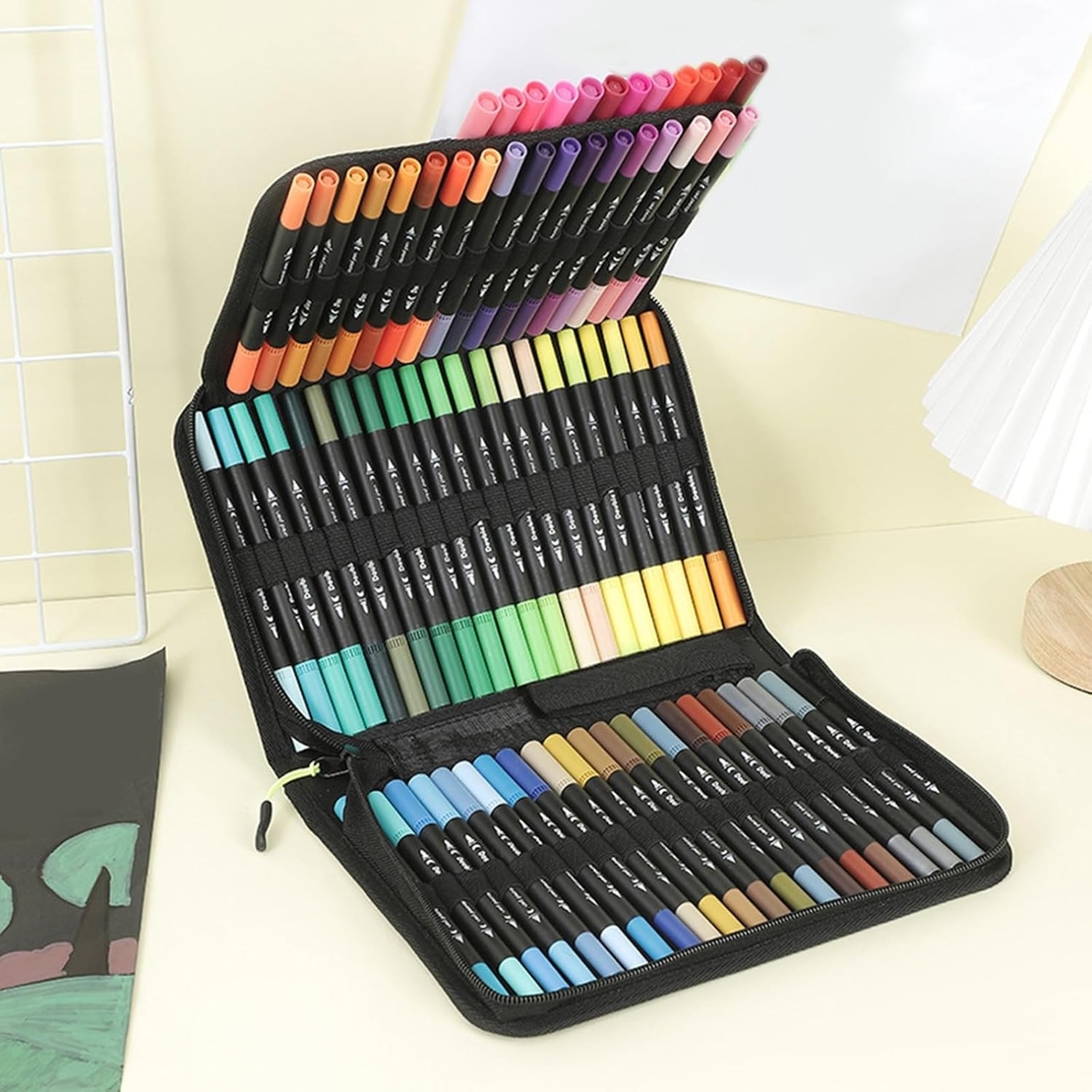 Set Carioci pe Baza de Apa, Flippy, 2 in 1, pentru Pictura, Caligrafie, 100 Culori, Penar Negru, Corp Carioca Negru, 23.5 x 19.5 x 7.5 cm, Multicolor