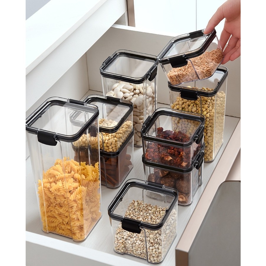 Set 4 Recipiente din Plastic, Flippy, pentru Alimente/Obiecte, Inchidere Ermetica, 1 x 460 ml, 2 x 700 ml, 1 x 1300 ml, Transparent