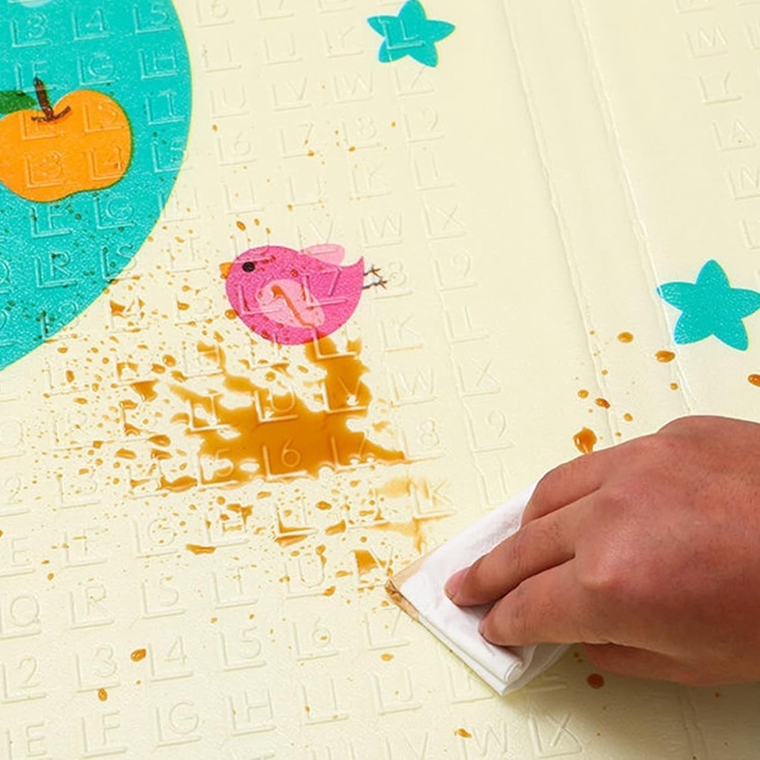 Covoras pentru Copii, Flippy, cu 2 Fete, Model Casute in Copaci/Iepurasi, din XPE+PE, Impermeabil, Antiderapant, Protectie Termica, +3 Luni, Pliabil, 180 x 200 x 1.5 cm, Multicolor