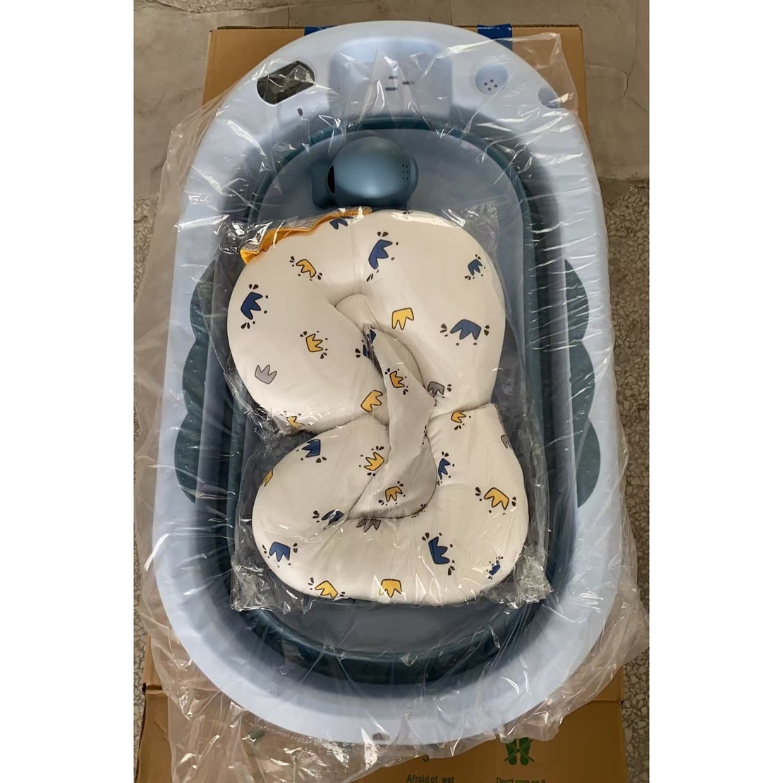 Cada de Baie, Flippy, pentru Copii 0 luni - 6 Ani, cu Termometru, Pliabila, Perna Suport Inclusa, din Plastic, 81.5 x 49 x 21.5 cm, Albastru