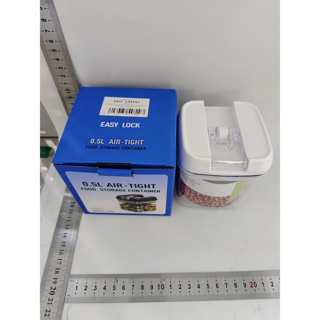Cutie de Depozitare Alimente, Flippy, Cutie de Depozitare tip Container pentru Bucatarie, cu Capac, Inchidere Ermetica, Cutie pentru Cereale, 10.5 x 10 x 10 cm, volum 0.5 L, Alb