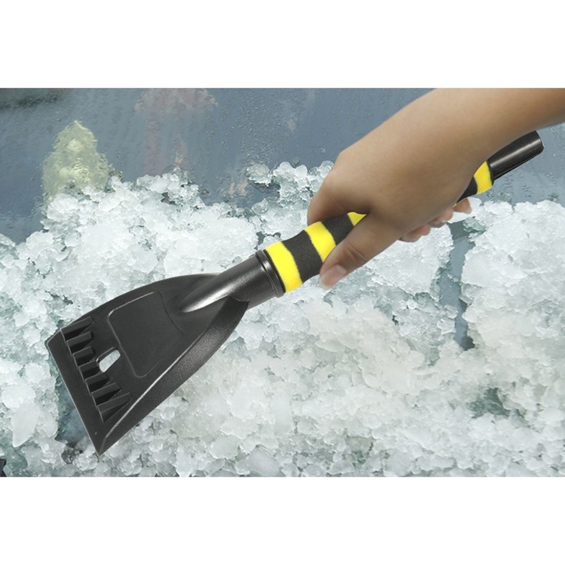 Perie de Zapada cu Racleta pentru Masina, Flippy, Multifunctionala, Rotativa, Demontabila, cu Maner Antiderapant, Aluminiu, Plastic, Fragmentarea Ghetii de pe Parbriz, Solutia pentru Iarna, pentru Dezghetare, 54x10.5x27 cm, Galbena