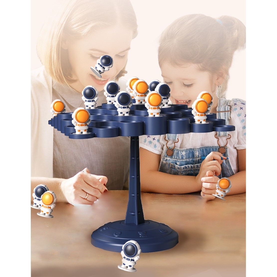 Joc Interactiv, Flippy, Astronauti in Echilibru, +3 Ani, din Plastic, 50 de Pioni, Placa de Echilibru, Roata cu Pedepse, Zar, 14 x 7 x 14 cm, Albastru