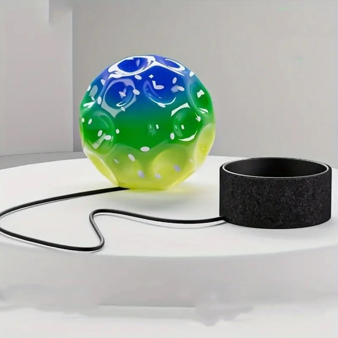 Minge Saltareata Hiperelastica, Flippy, Space Moon Ball foarte Elastica, Antistress pentru Copii, Diametru 66 mm, Multicolor Verde