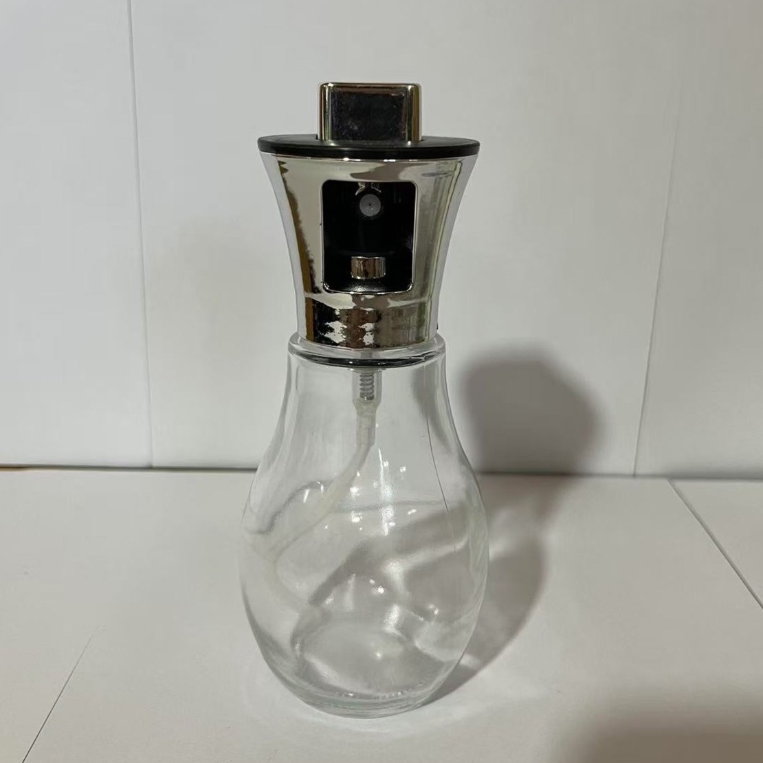 Sticla de ulei cu Pulverizator, Flippy, Sticla pentru Lichide de Bucatarie, Otet, Sos, 16.7 x 5.2 cm, Volum 200 ml, Silver