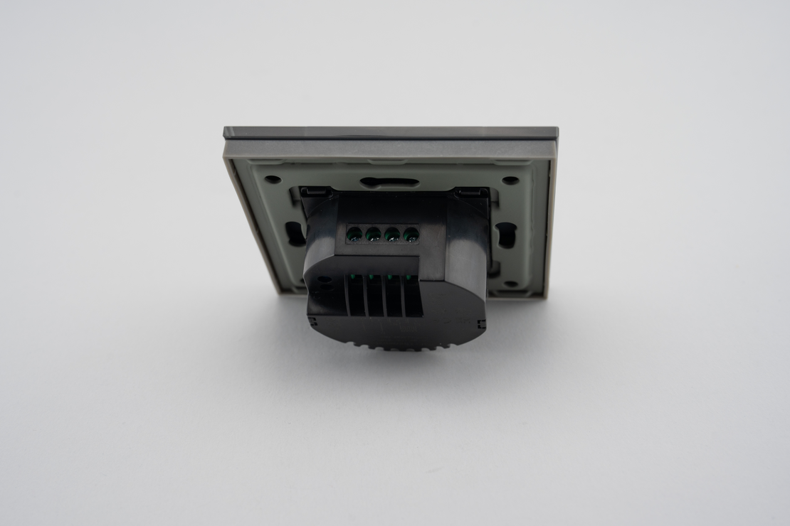 Termostat Wi-Fi pentru incalzirea electrica LUXION cu Rama din Sticla, gri