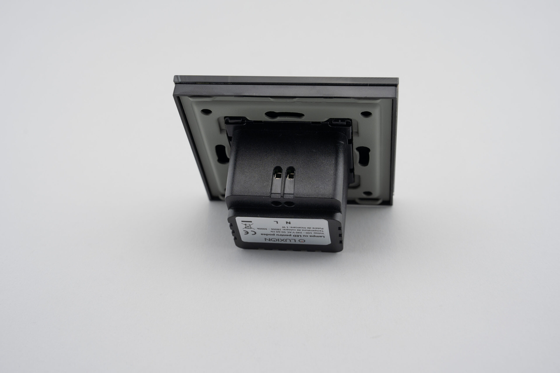 Lampa de Veghe LED cu Lumina Alb - Neutra LUXION cu Rama de Sticla, negru