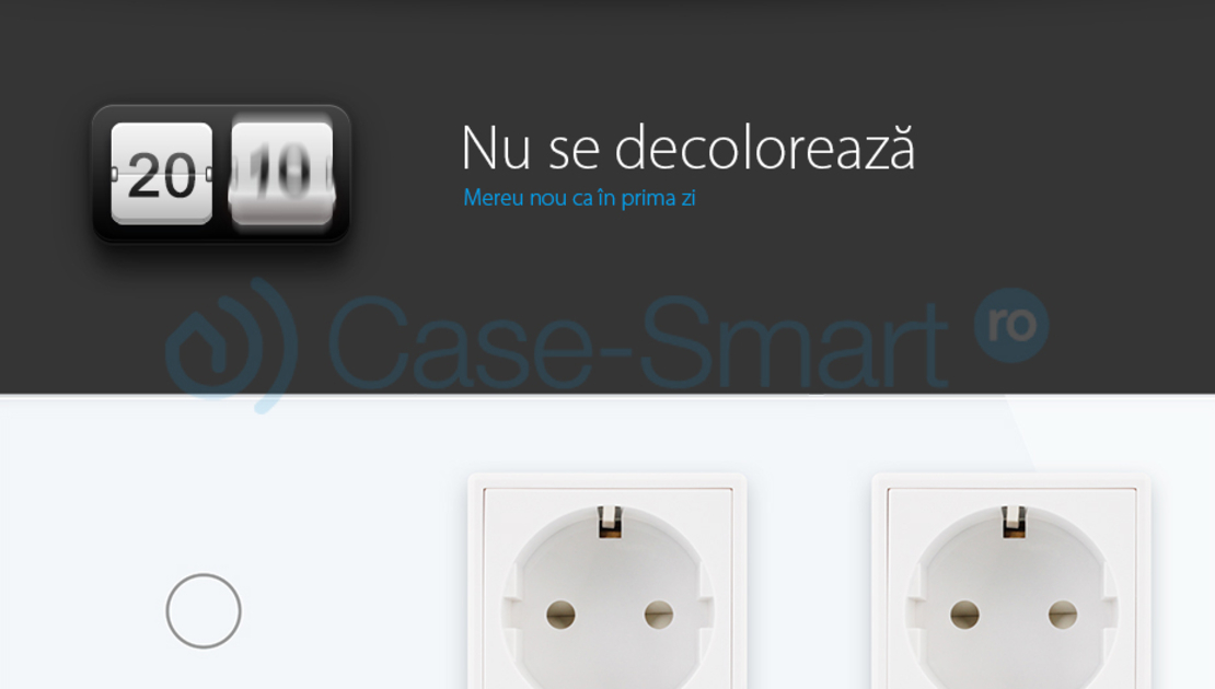 Intrerupator simplu + Priza tripla LIVOLO cu touch din sticla, alb