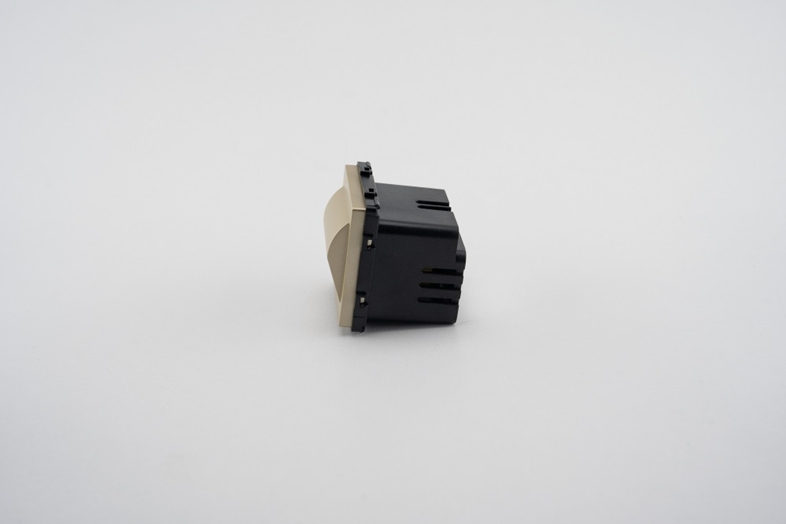 Modul Lampa de Veghe LED cu Lumina Calda LUXION, auriu