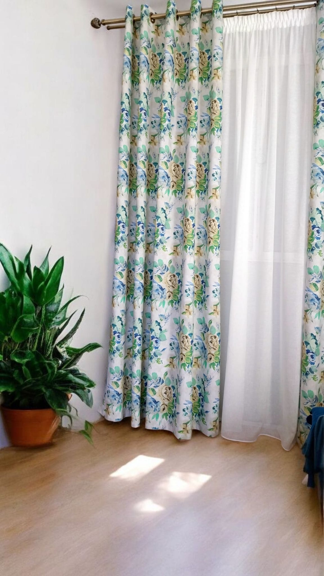 Draperii înflorate Marina