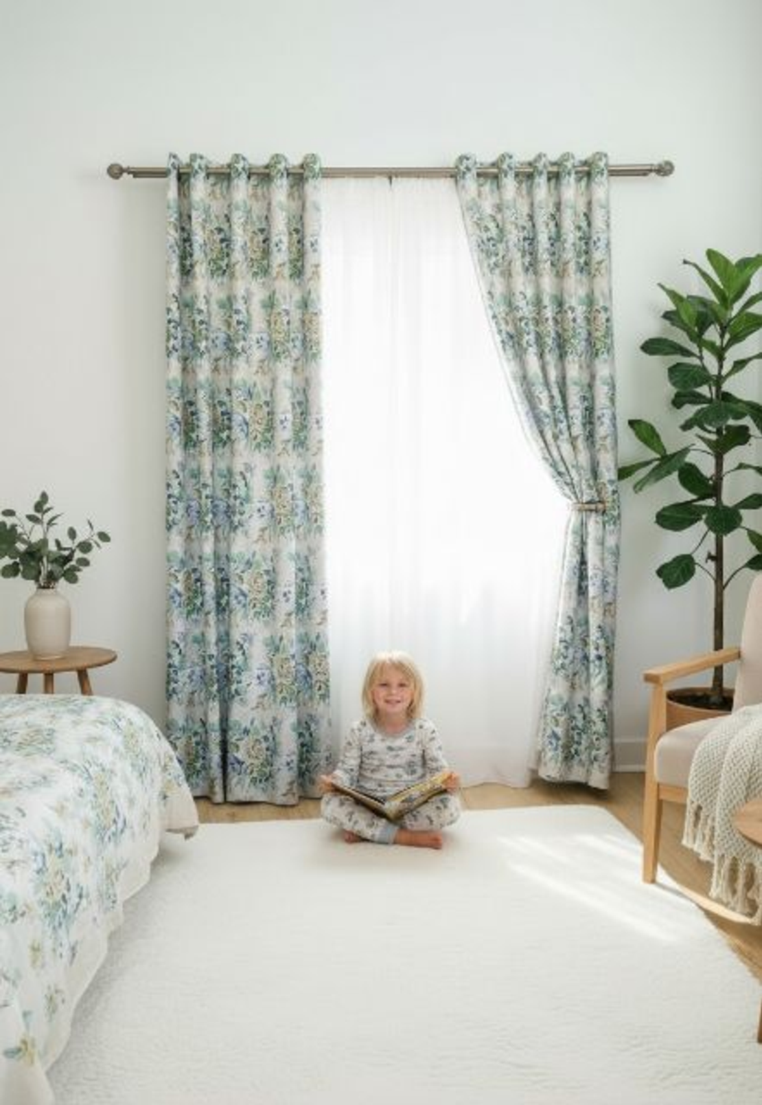 Draperii înflorate Marina
