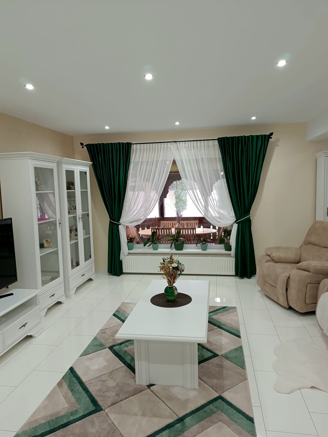 Set perdea voal şi draperii catifea verde smarald