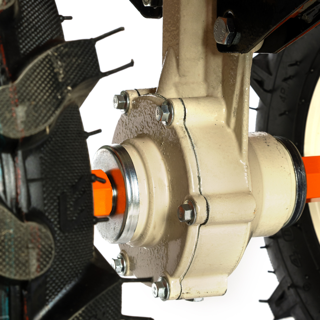 Motocultor 8.5CP Detoolz, 212cc, motor benzina 4T, cu 3 viteze si pornire manuala