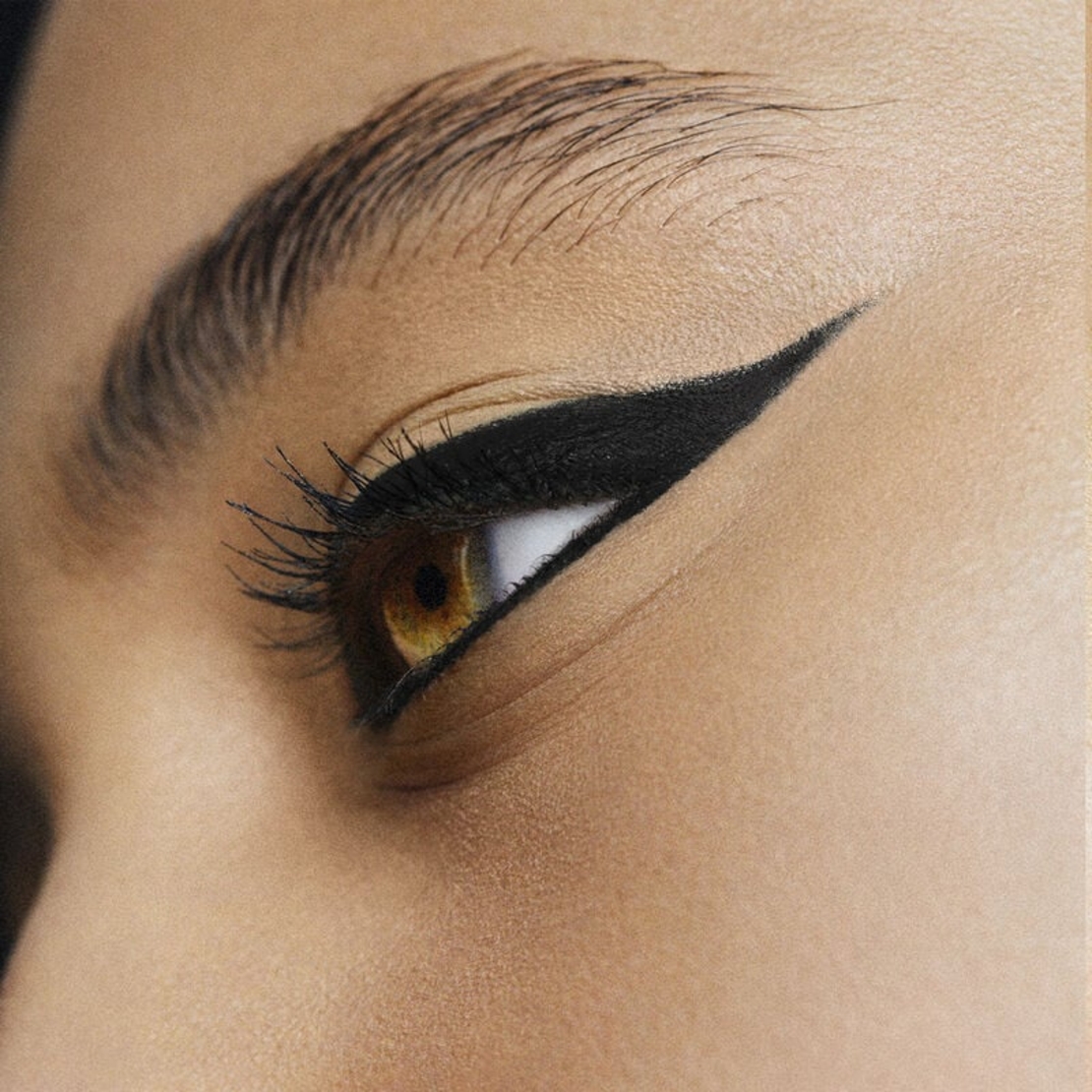 MAKE UP FOR EVER AQUA RESIST COLOR PENCIL - CREIONI CONTUR OCHI REZISTENT LA APĂ 24 ORE