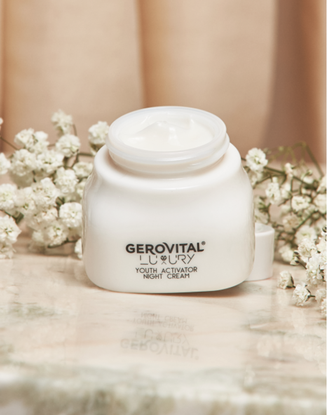 Gerovital Luxury - Cremă Activator de Tinerețe de Noapte cu Complex Anti-Aging – Antirid și Lifting Facial 50 ml