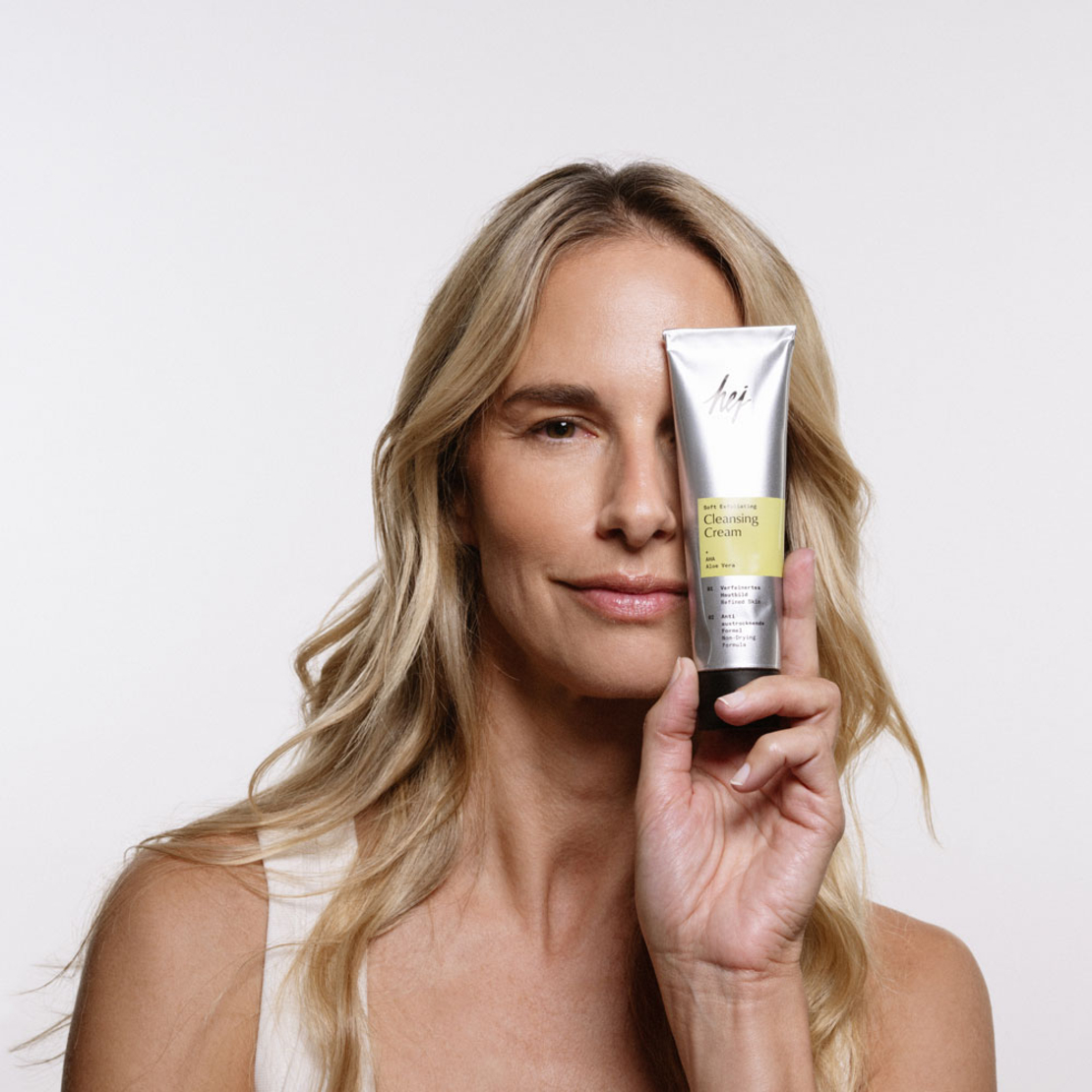 HEJ ORGANIC LONGEVITY AHA Soft Exfoliating-  Demachiant exfoliant cremă  Organic 100ml