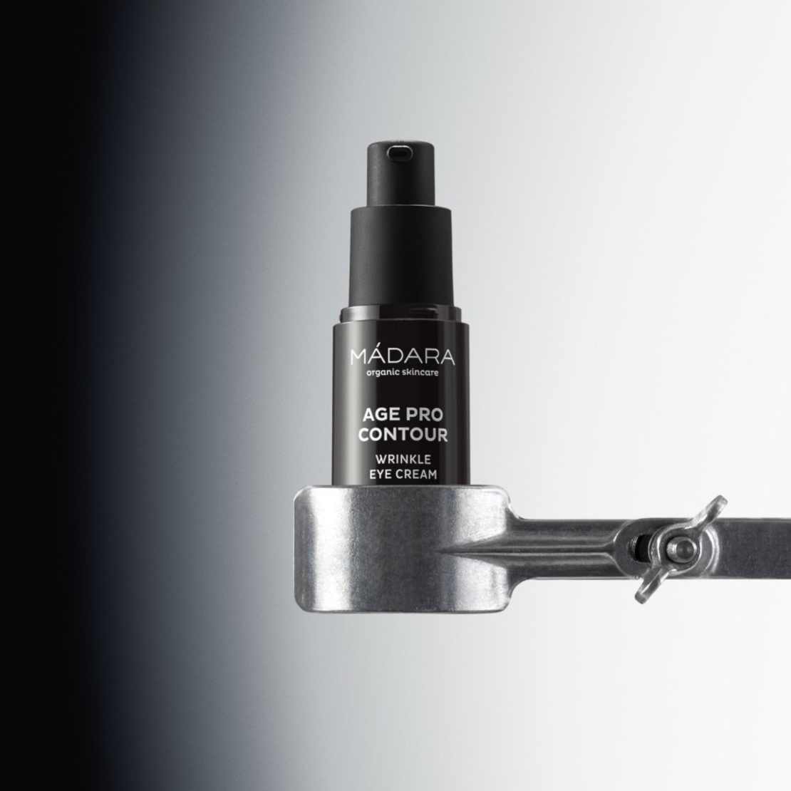 MÁDARA AGE PRO CONTOUR Cremă de Ochi Anti-Aging 15ml – Acid Hialuronic și Apă de Mesteacăn