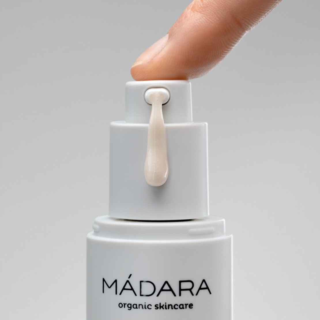 MÁDARA BOTANIC NIACINAMIDE Alternative Ser VEGAN 5-în-1 – 30 ml | Ten Uniform