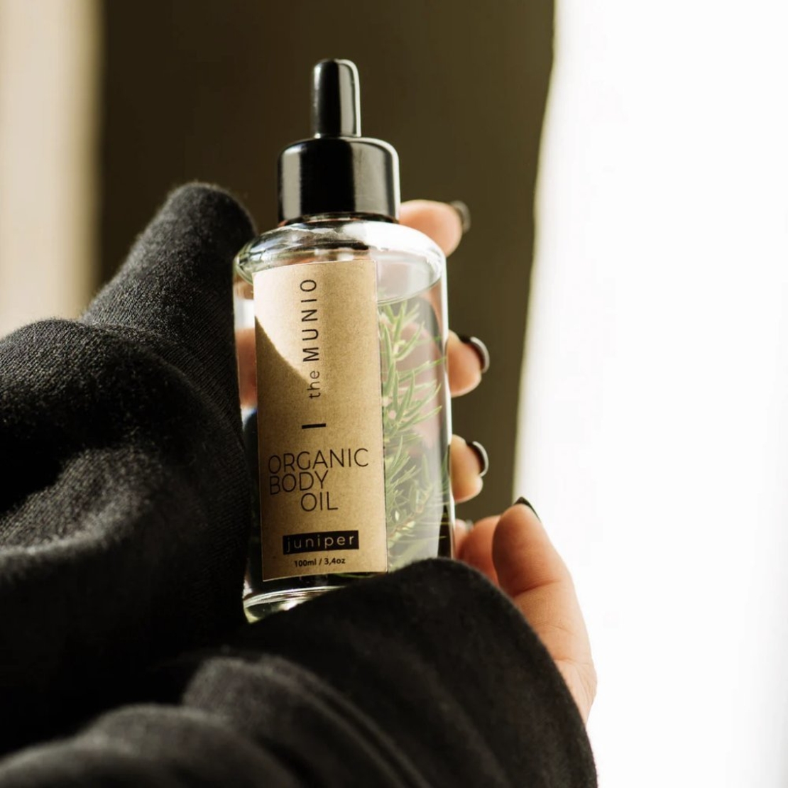 THE MUNIO Ulei organic de corp Juniper 100ml – Ulei hidratant cu ienupăr